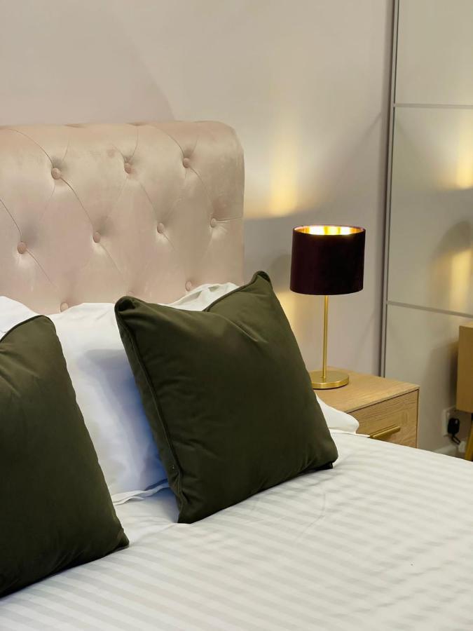Kist Accommodates - Stylish Headingley Apartment - Parking - 500 Mps Wifi Meanwood Exterior foto