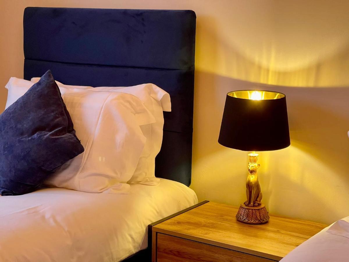 Kist Accommodates - Stylish Headingley Apartment - Parking - 500 Mps Wifi Meanwood Exterior foto