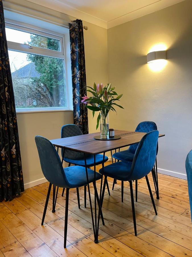 Kist Accommodates - Stylish Headingley Apartment - Parking - 500 Mps Wifi Meanwood Exterior foto
