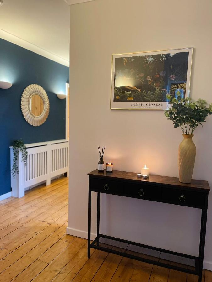 Kist Accommodates - Stylish Headingley Apartment - Parking - 500 Mps Wifi Meanwood Exterior foto